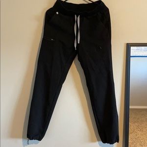 Figs black scrub pants/jogger style